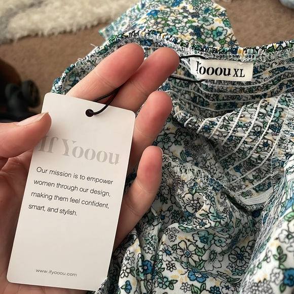 Floral puff sleeve dress - Picture 3 of 3